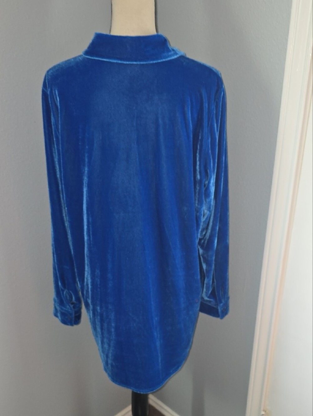 Soft Surroundings Blue Velvet Button-Front Shirt Sz L - Picture 5 of 8
